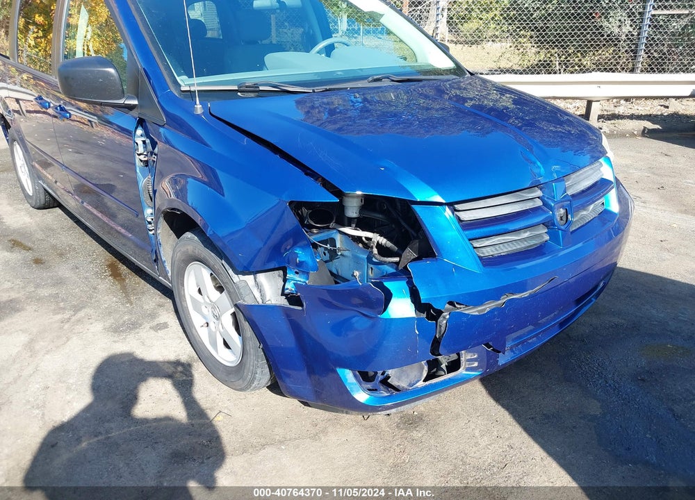 2010 DODGE GRAND CARAVAN HERO VIN: 2D4RN3D16AR417856