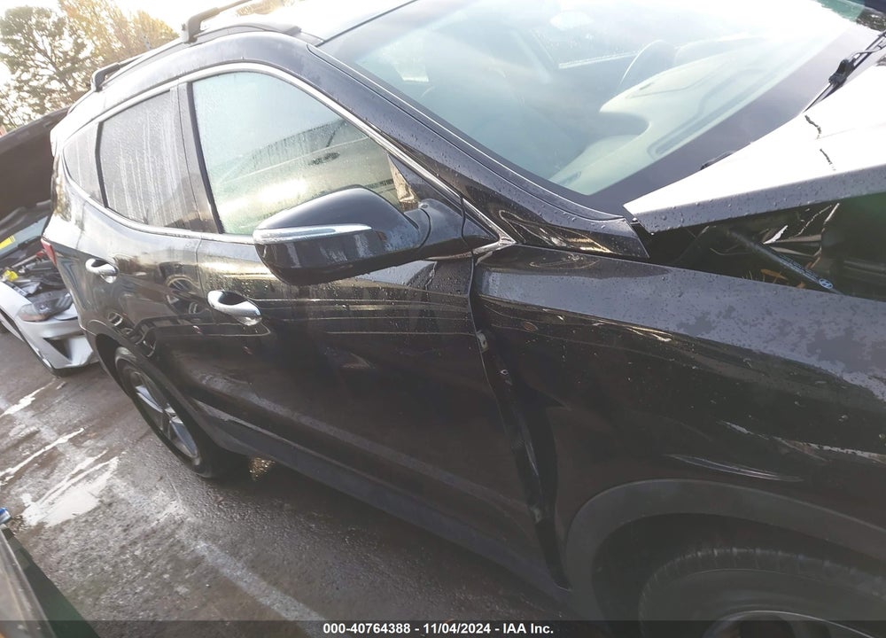 2017 HYUNDAI SANTA FE SPORT 2.4L VIN: 5NMZUDLB8HH050866