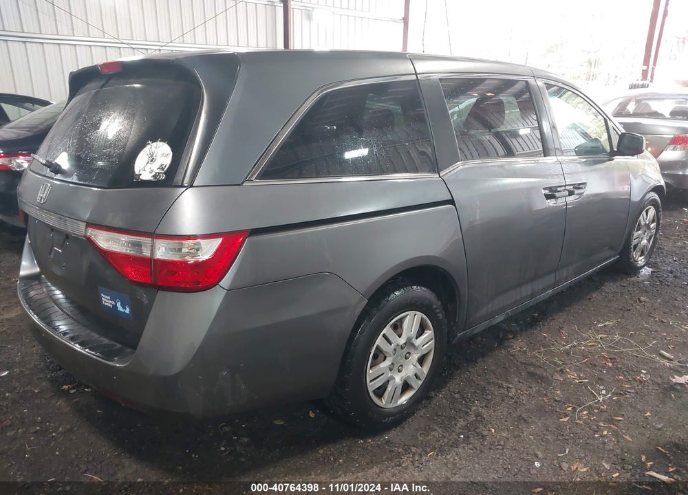 2013 HONDA ODYSSEY LX VIN: 5FNRL5H21DB059339