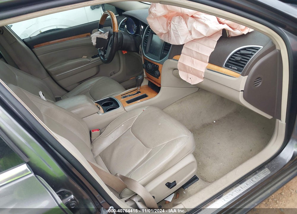 2014 CHRYSLER 300C VIN: 2C3CCAET6EH148528