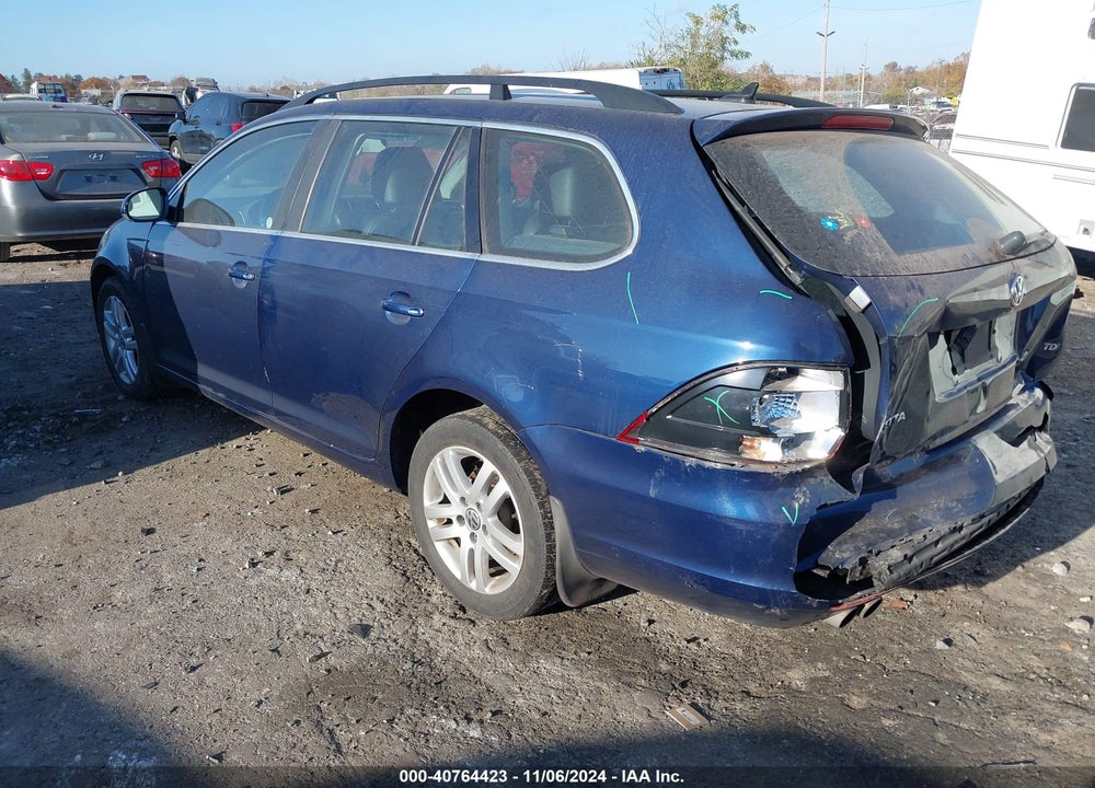 2013 VOLKSWAGEN JETTA SPORTWAGEN 2.0L TDI VIN: 3VWML7AJ9DM661602
