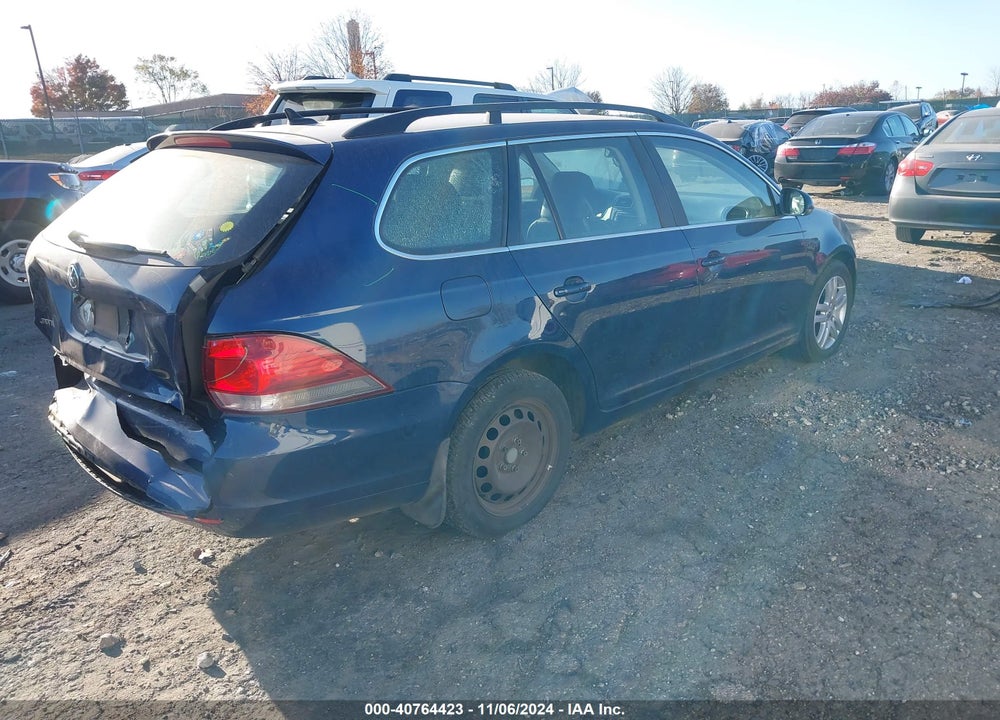 2013 VOLKSWAGEN JETTA SPORTWAGEN 2.0L TDI VIN: 3VWML7AJ9DM661602