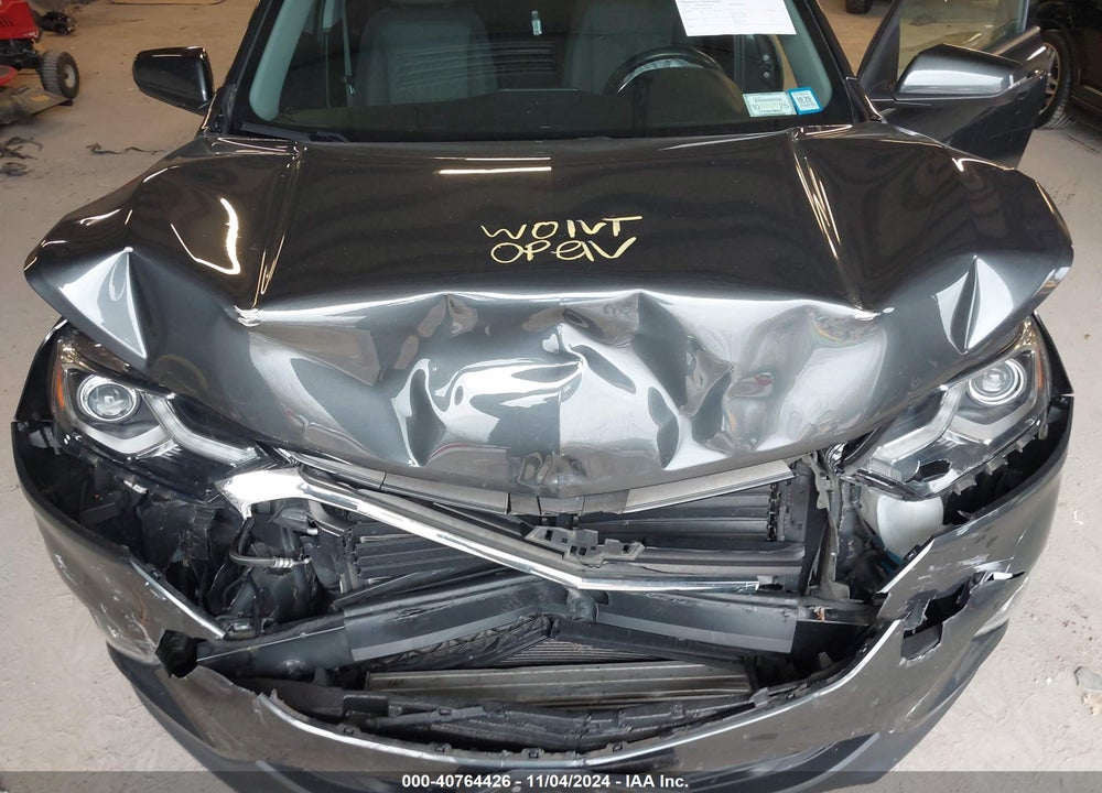 2018 CHEVROLET EQUINOX LT VIN: 2GNAXJEV9J6309945