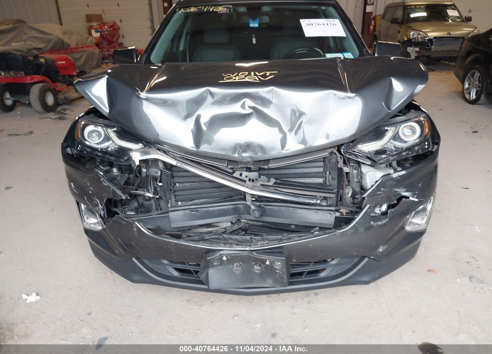 2018 CHEVROLET EQUINOX LT VIN: 2GNAXJEV9J6309945