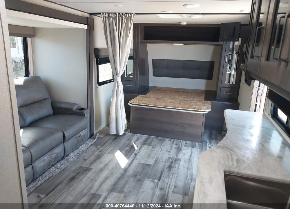 2023 GRAND DESIGN OTHER VIN: 573TT2525P8825238