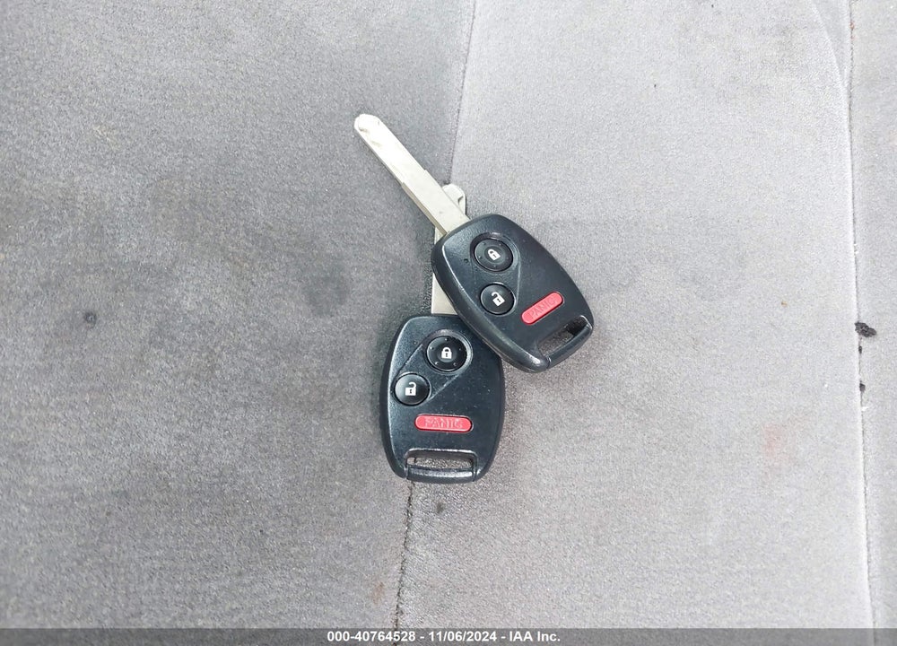 2008 HONDA CIVIC LX VIN: 1HGFA165X8L005587