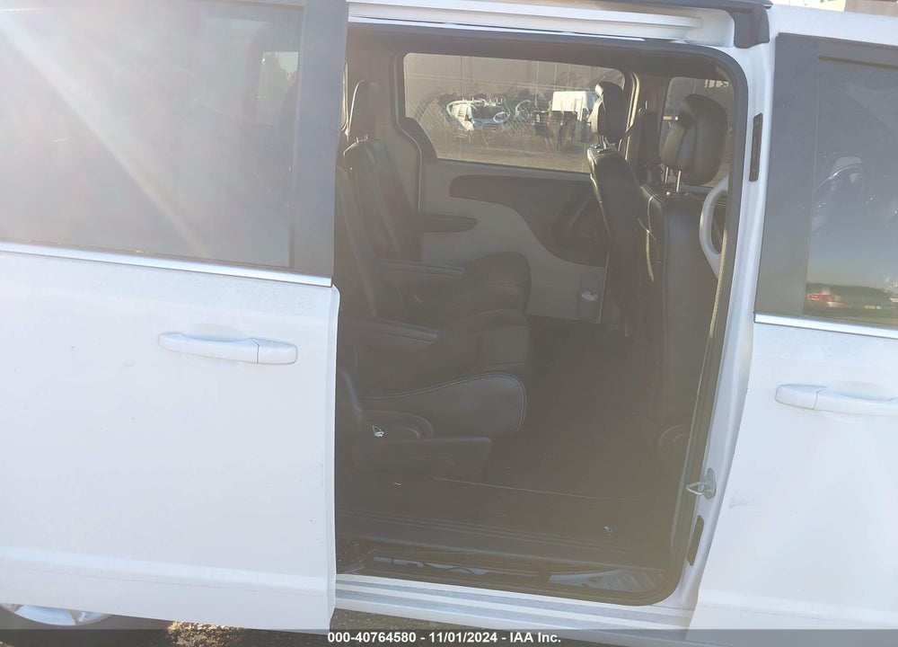 2020 DODGE GRAND CARAVAN SXT VIN: 2C4RDGCG5LR253127