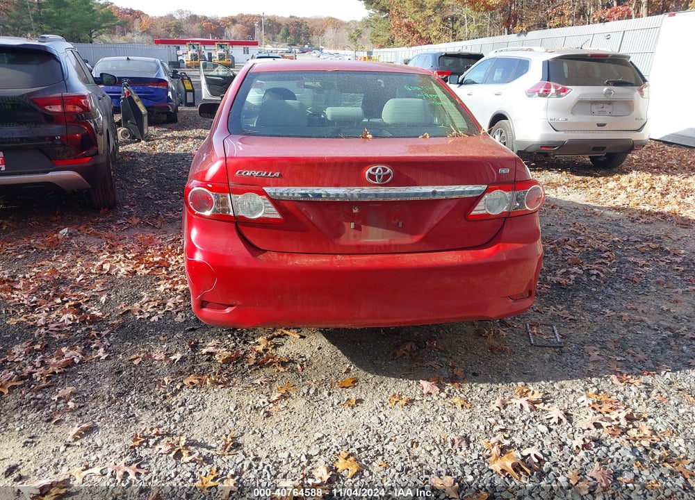 2013 TOYOTA COROLLA LE VIN: 2T1BU4EE2DC071737