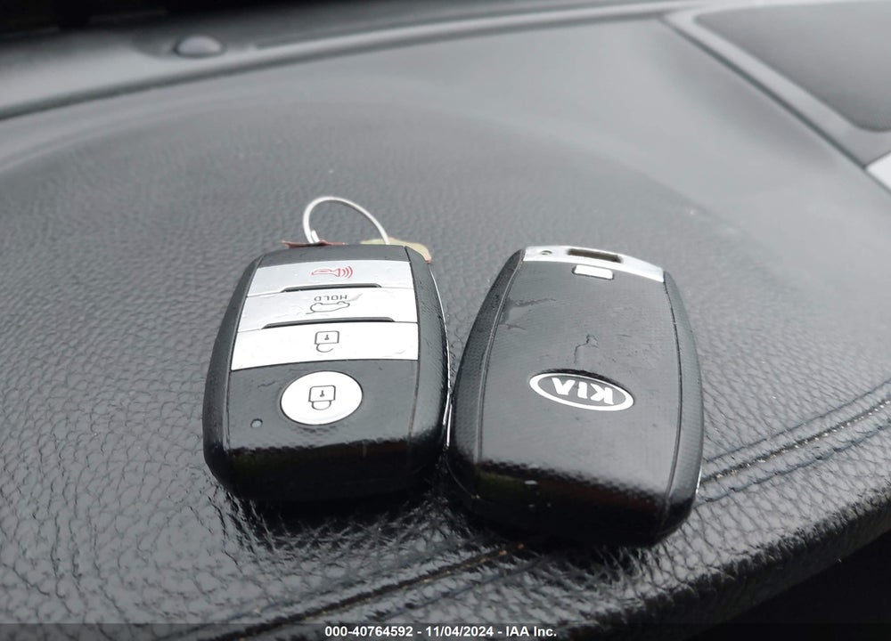 2014 KIA SORENTO LIMITED V6 VIN: 5XYKWDA79EG467851