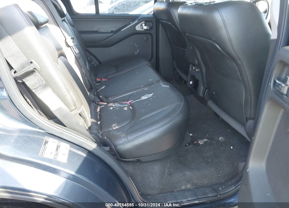 2007 NISSAN PATHFINDER SE VIN: 5N1AR18U27C628038