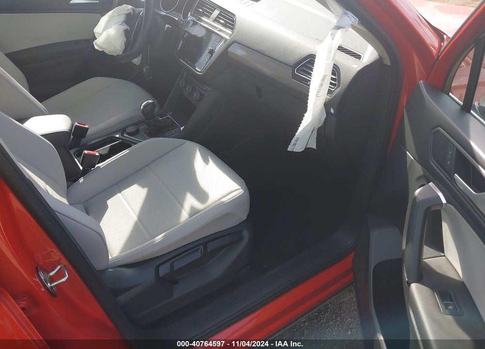 2019 VOLKSWAGEN TIGUAN 2.0T SE/2.0T SEL/2.0T SEL R-LINE/2.0T SEL R-LINE BLACK VIN: 3VV2B7AX5KM159492