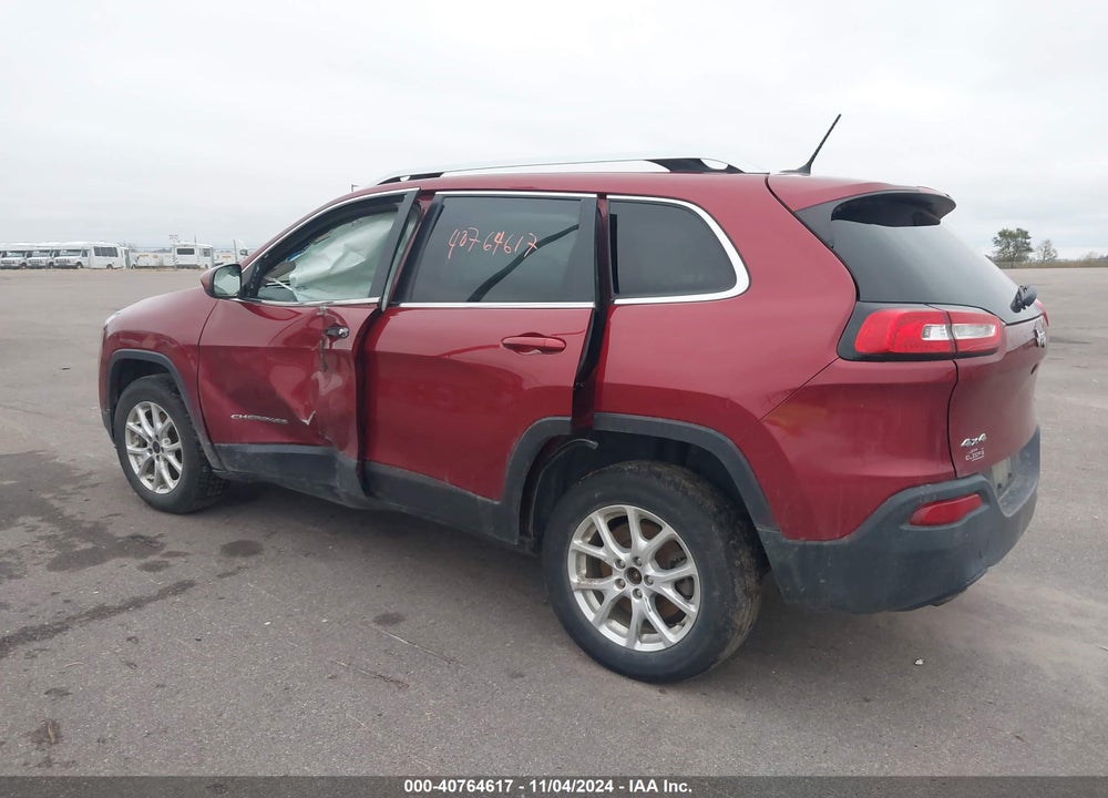 2015 JEEP CHEROKEE LATITUDE VIN: 1C4PJMCB4FW642307