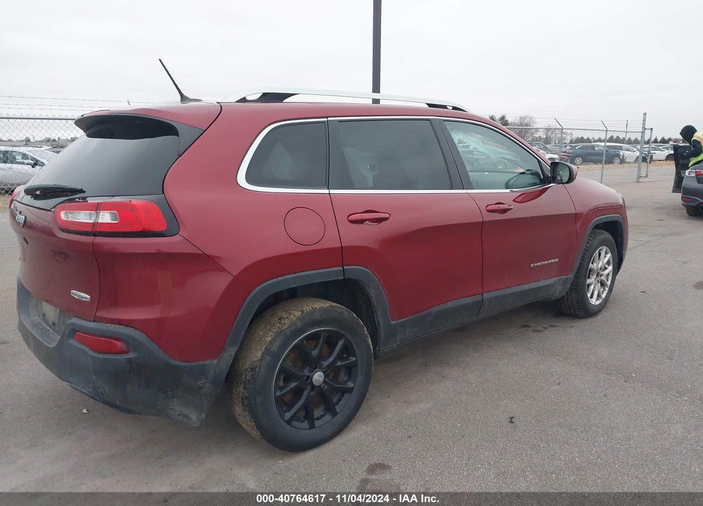 2015 JEEP CHEROKEE LATITUDE VIN: 1C4PJMCB4FW642307