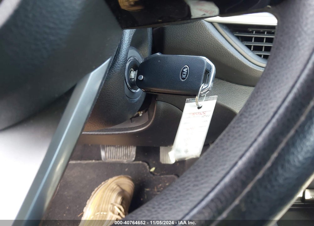 2019 KIA FORTE LXS VIN: 3KPF24AD9KE046773