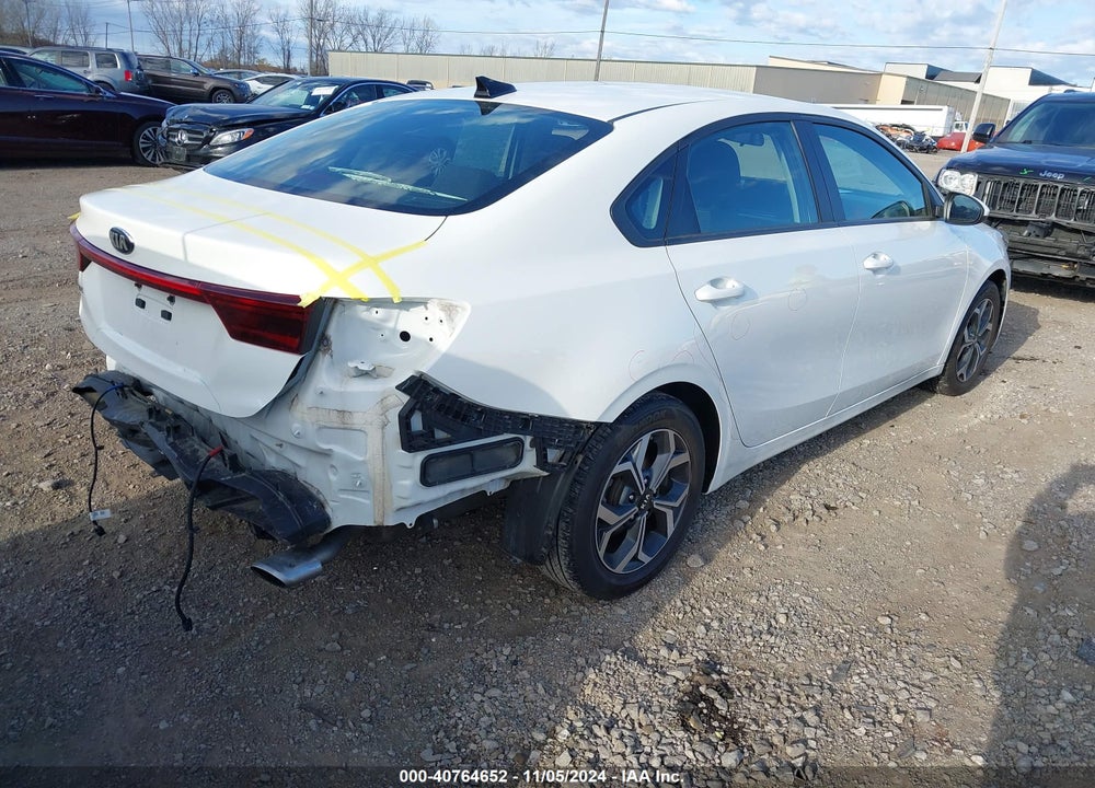 2019 KIA FORTE LXS VIN: 3KPF24AD9KE046773