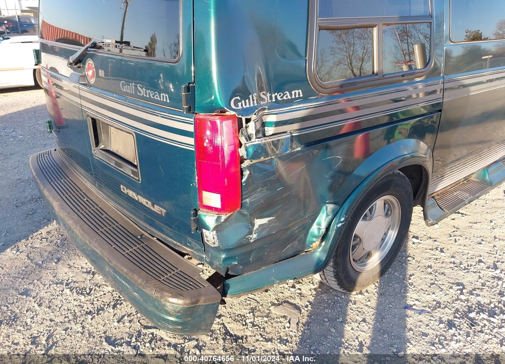 1997 CHEVROLET ASTRO UPFITTER PKG. VIN: 1GBEL19W5VB172325