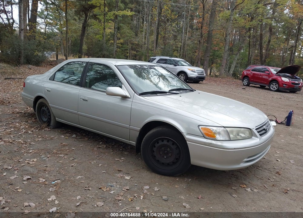 2001 TOYOTA CAMRY LE VIN: JT2BG22K610606587