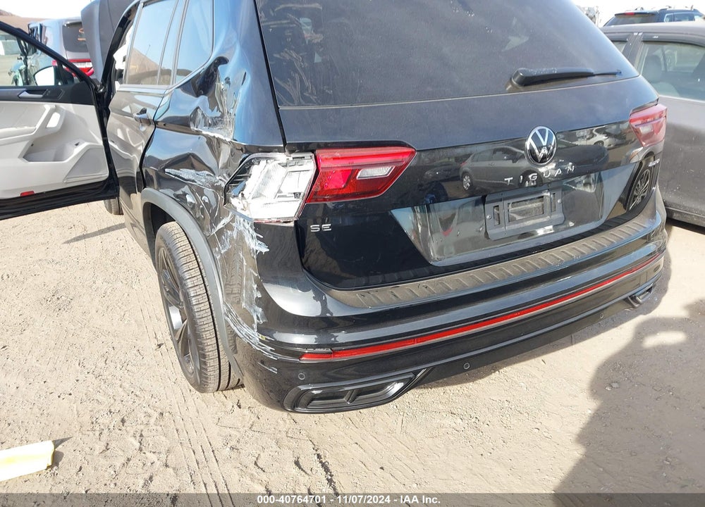 2024 VOLKSWAGEN TIGUAN 2.0T SE R-LINE BLACK VIN: 3VV8B7AX2RM057989