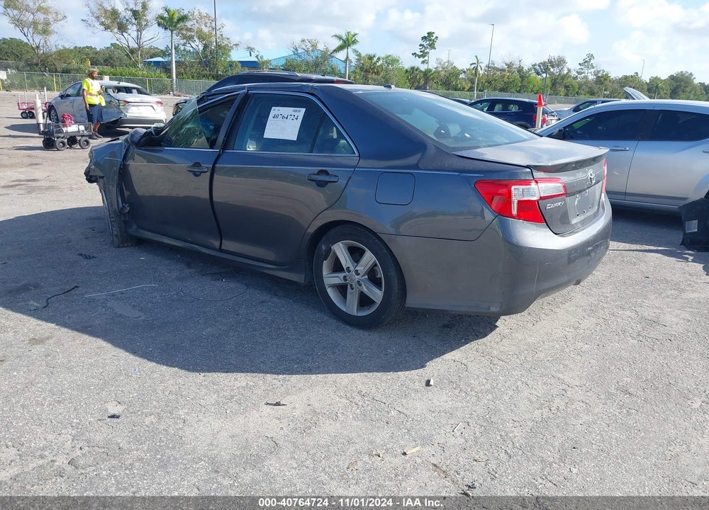 2013 TOYOTA CAMRY VIN: 4T1BF1FK4DU645069