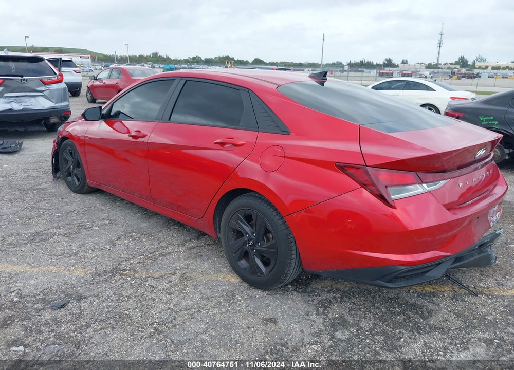 2021 HYUNDAI ELANTRA SEL VIN: 5NPLS4AG7MH017218