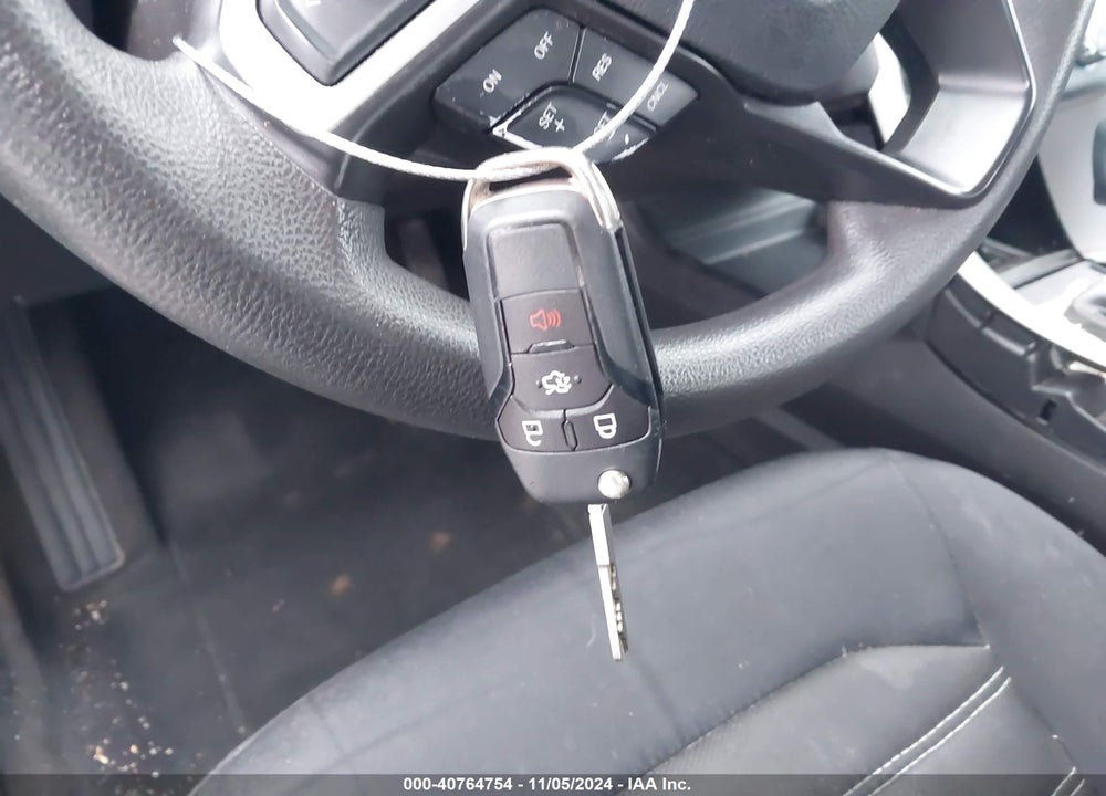 2013 FORD FUSION SE VIN: 3FA6P0H76DR304372