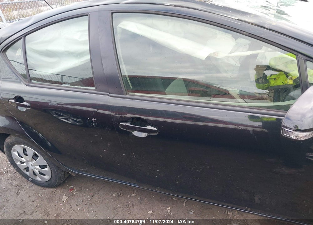 2013 TOYOTA PRIUS C TWO VIN: JTDKDTB34D1550694