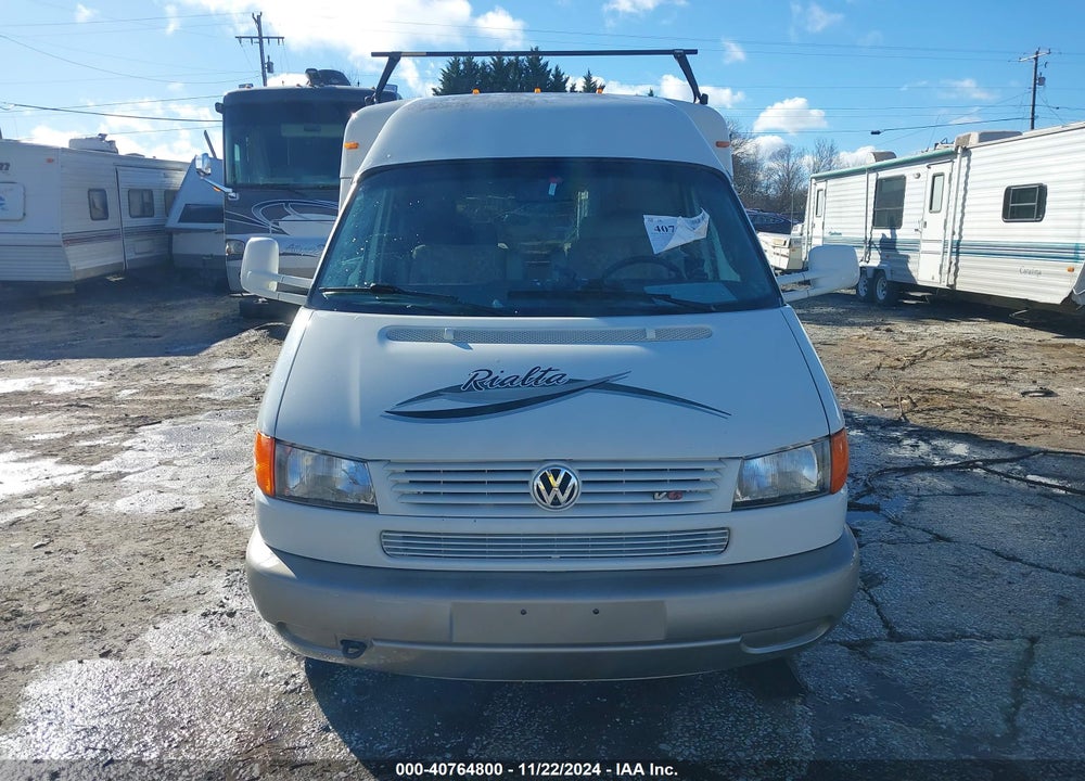 2002 WINNEBAGO RIALTA VIN: WV3AB47011H106789