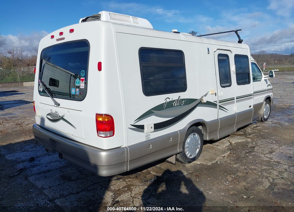 2002 WINNEBAGO RIALTA VIN: WV3AB47011H106789