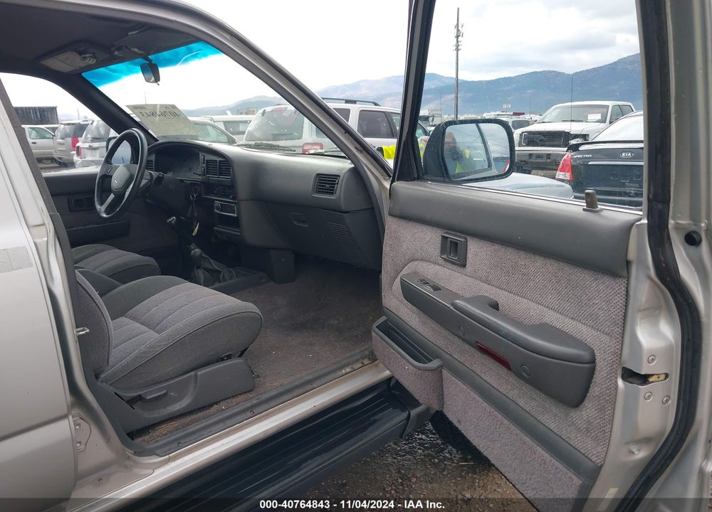 1990 TOYOTA 4RUNNER VN39 SR5 VIN: JT3VN39W2L8003170