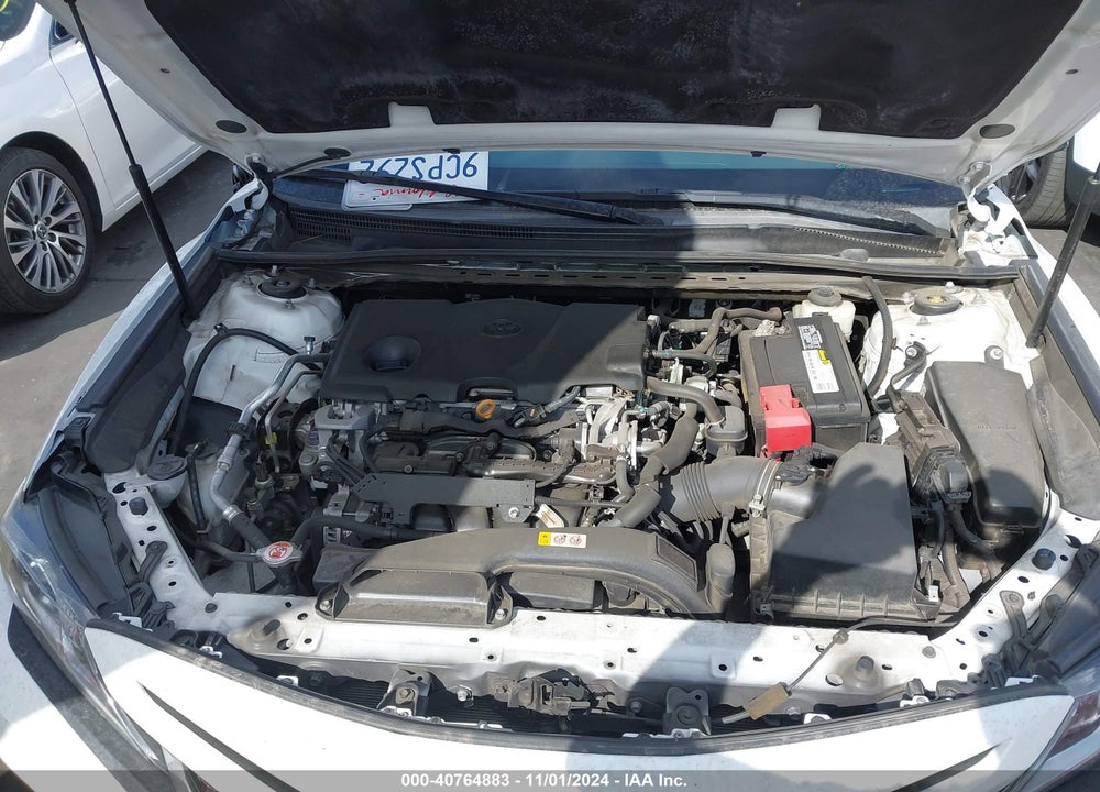 2018 TOYOTA CAMRY SE VIN: 4T1B11HK2JU049157