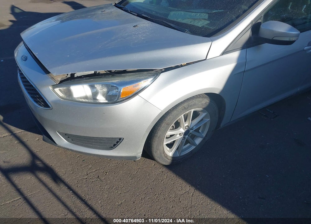 2015 FORD FOCUS SE VIN: 1FADP3K29FL307192