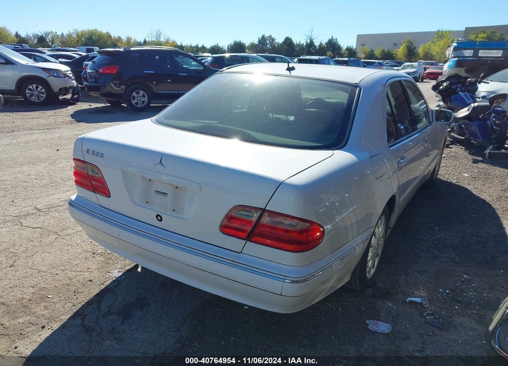 2001 MERCEDES-BENZ E 320 VIN: WDBJF65J01B244565