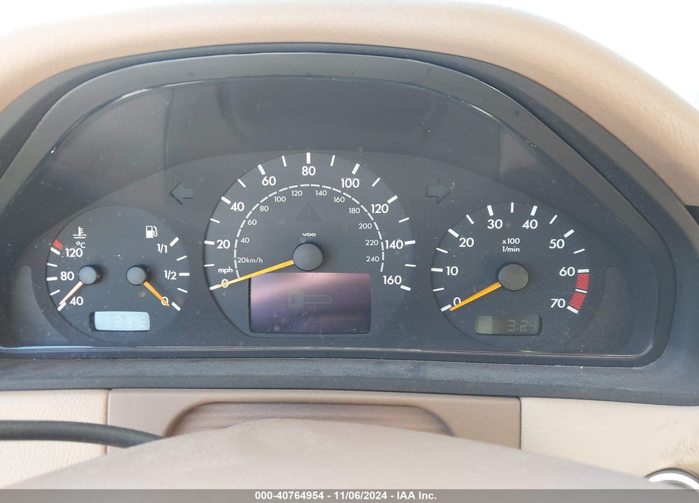 2001 MERCEDES-BENZ E 320 VIN: WDBJF65J01B244565