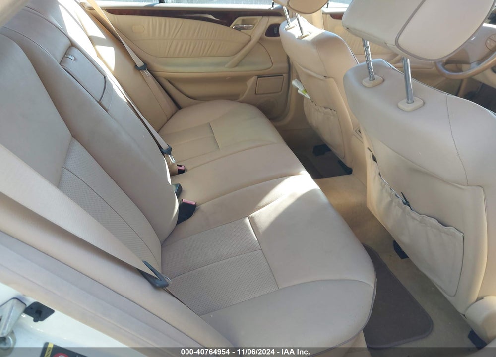 2001 MERCEDES-BENZ E 320 VIN: WDBJF65J01B244565