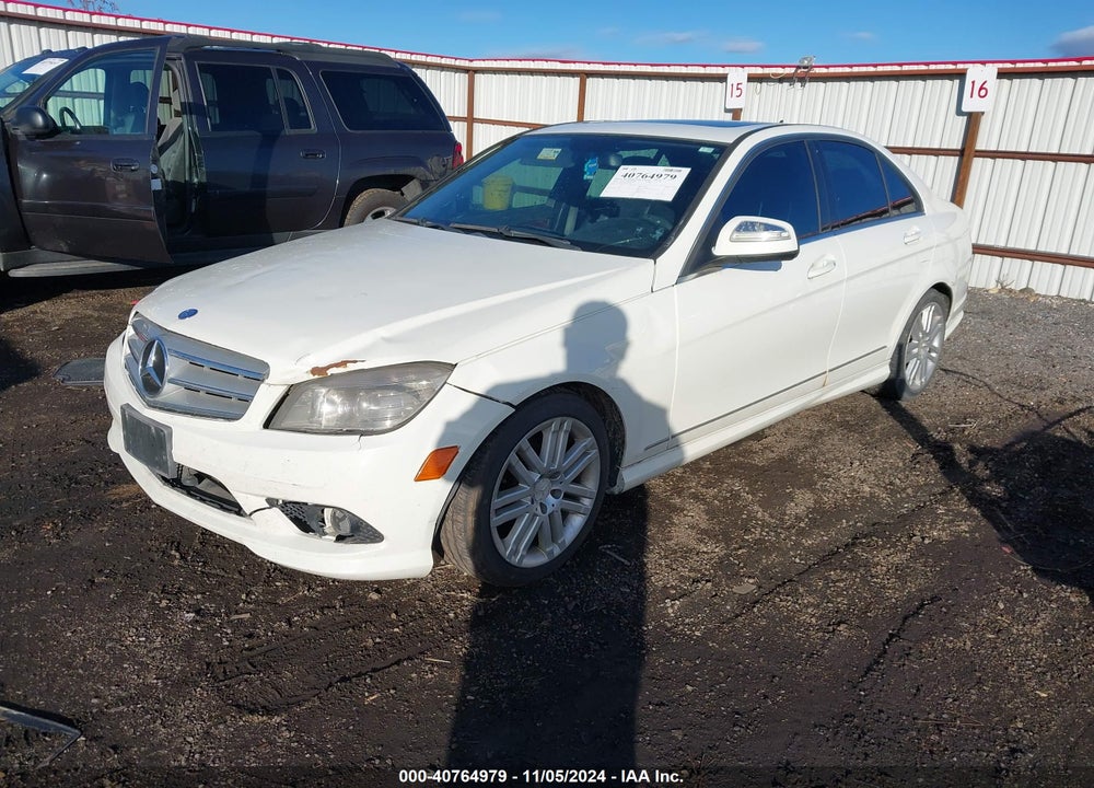2009 MERCEDES-BENZ C 300 LUXURY/SPORT VIN: WDDGF54X99R077563