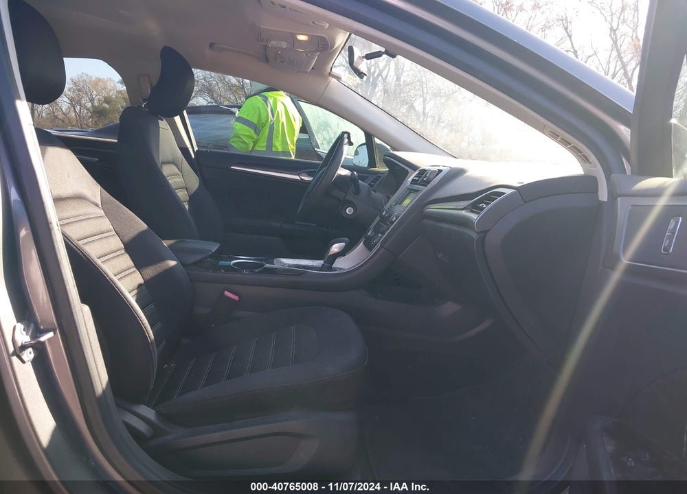 2013 FORD FUSION SE VIN: 3FA6P0H77DR156622