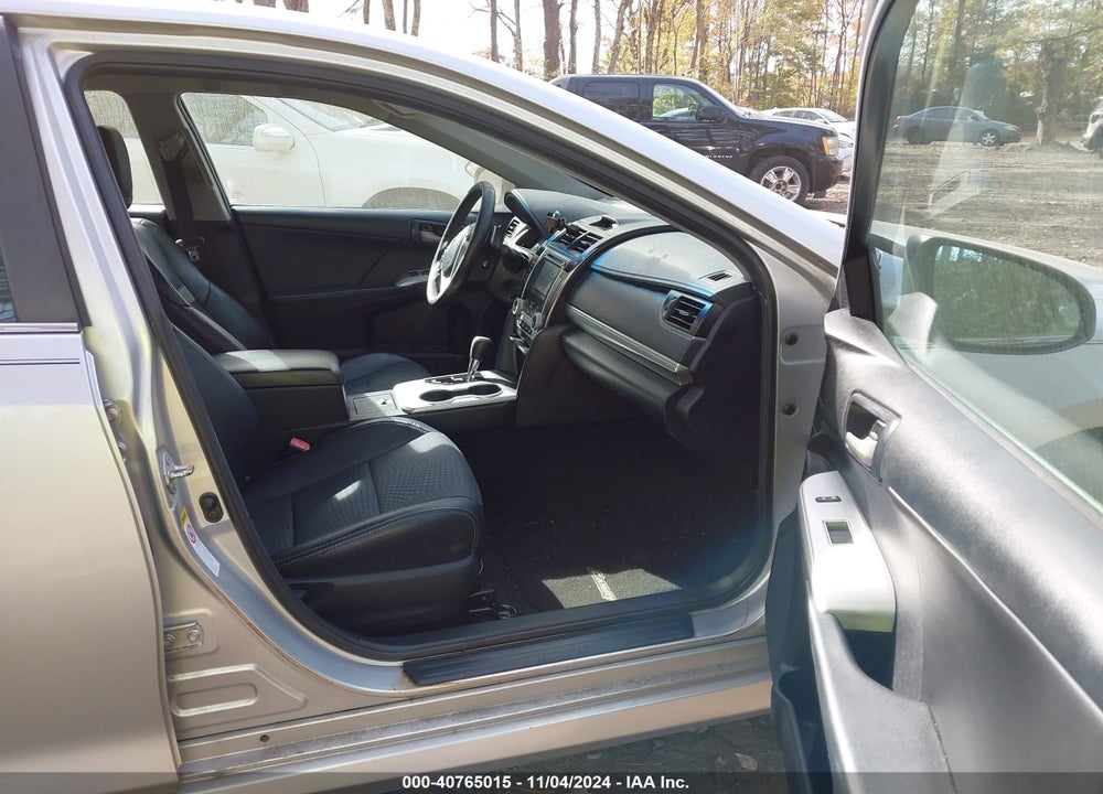 2013 TOYOTA CAMRY SE VIN: 4T1BF1FK4DU669520