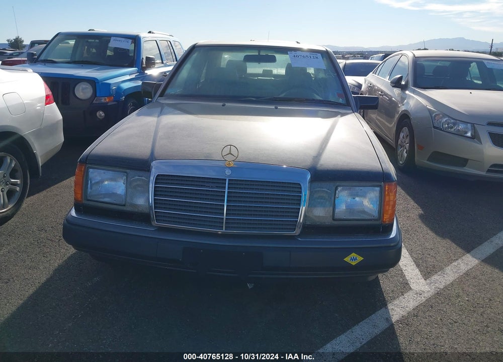 1993 MERCEDES-BENZ 300 E 2.8 VIN: WDBEA28E4PB929765