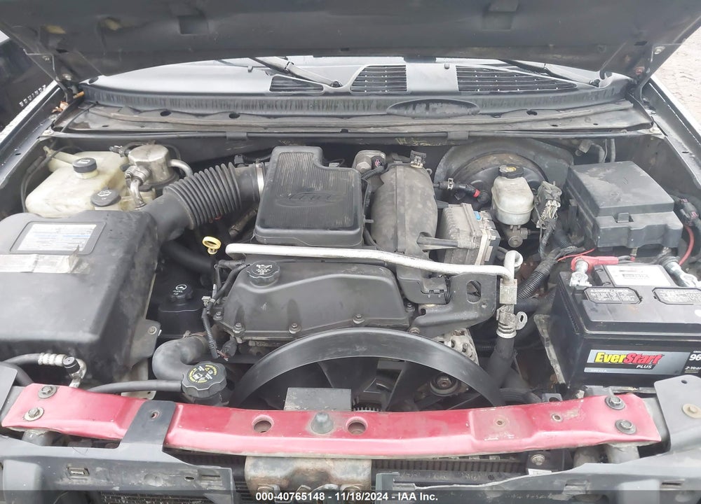 2004 GMC ENVOY XL SLE VIN: 1GKET16S246115900