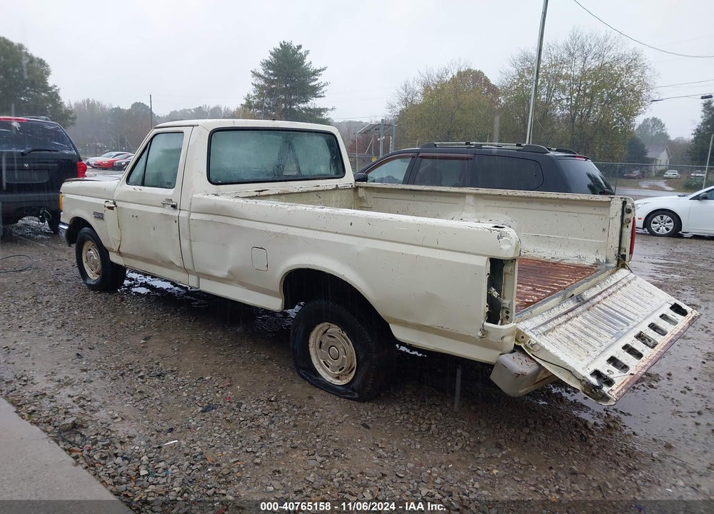 1989 FORD F150 VIN: 2FTDF15Y0KCB42560