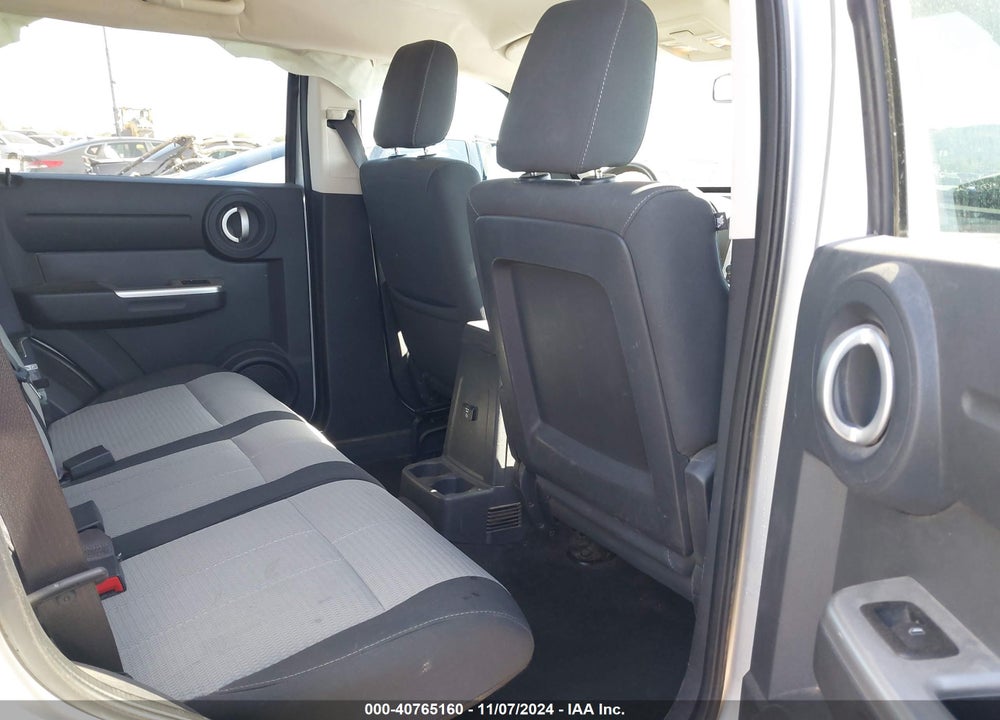 2007 DODGE NITRO SLT/RT VIN: 1D8GU58627W735208