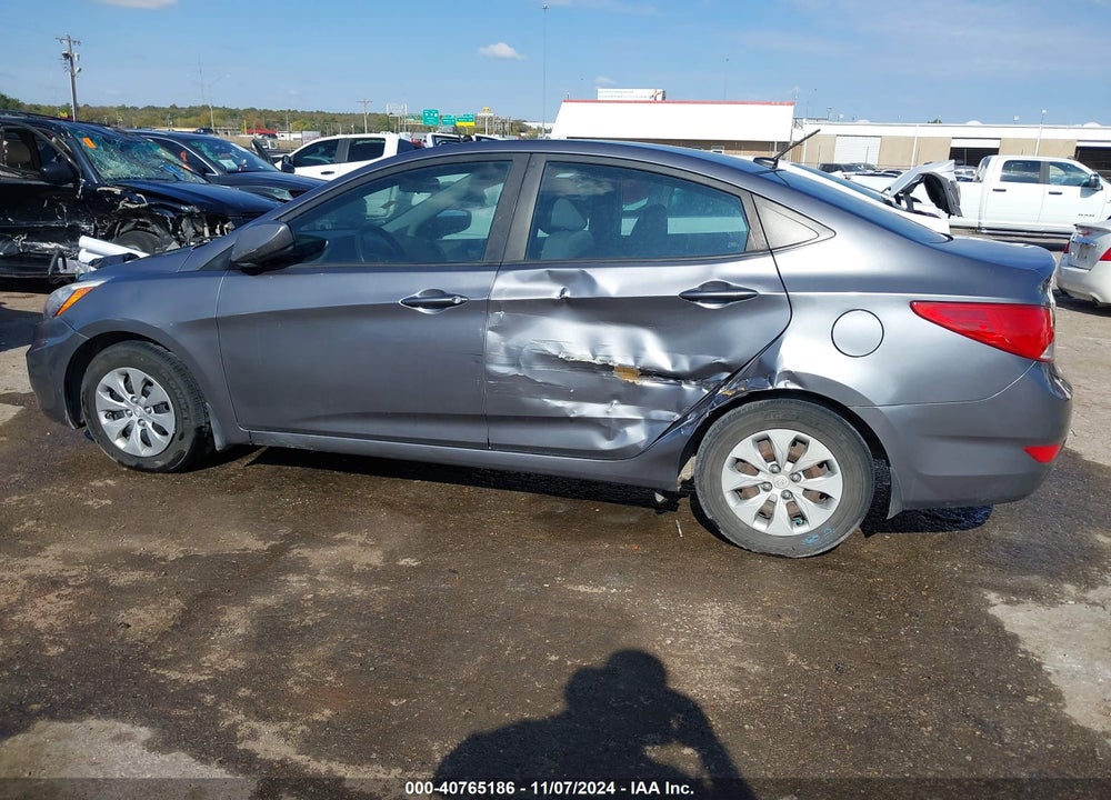 2016 HYUNDAI ACCENT SE VIN: KMHCT4AE8GU152404