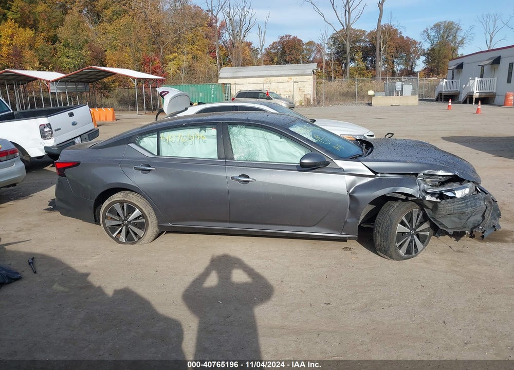 2021 NISSAN ALTIMA SV FWD VIN: 1N4BL4DV0MN344231