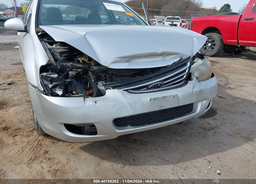 2009 KIA SPECTRA EX VIN: KNAFE221695652776