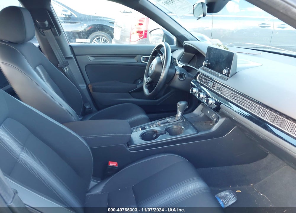 2024 HONDA CIVIC VIN: 19XFL2H81RE007180