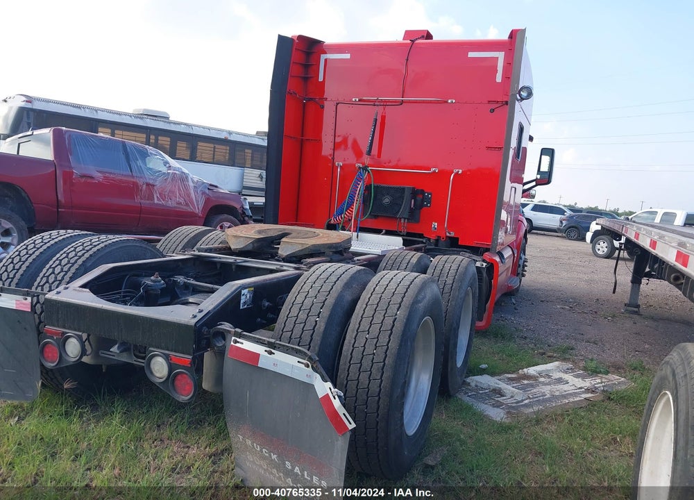 2017 PETERBILT 579 VIN: 1XPBDP9X7HD389650