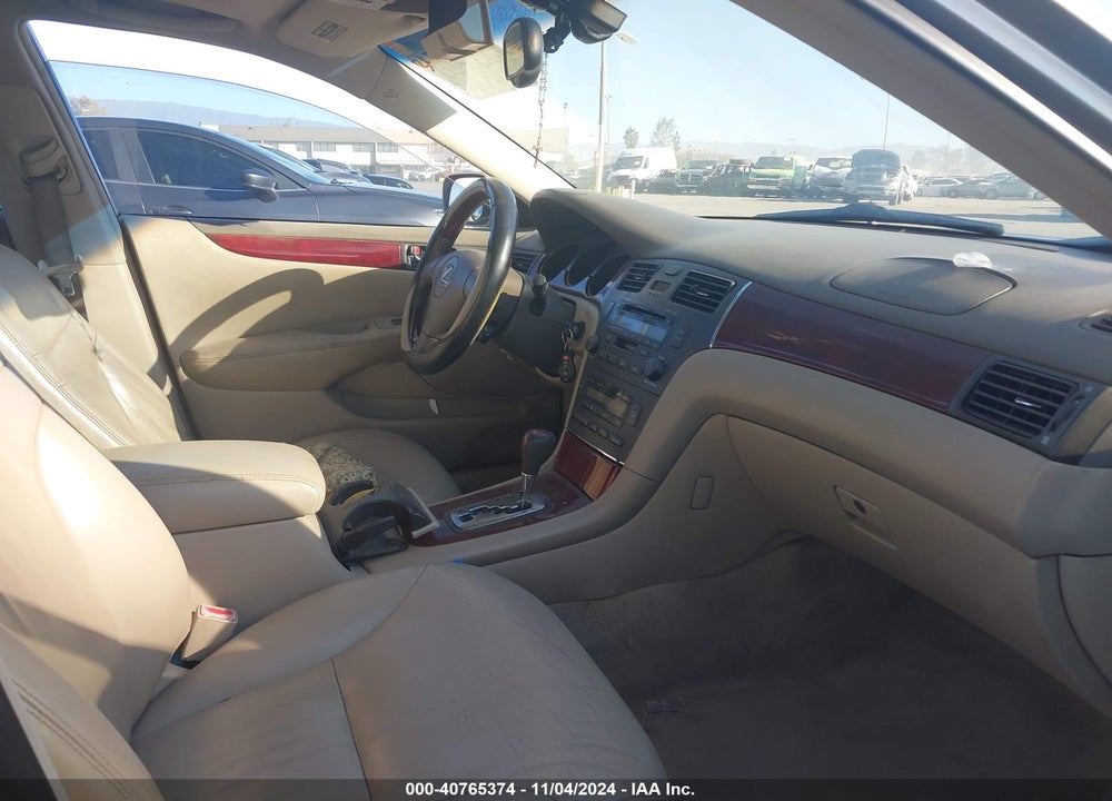 2003 LEXUS ES 300 VIN: JTHBF30G030110667
