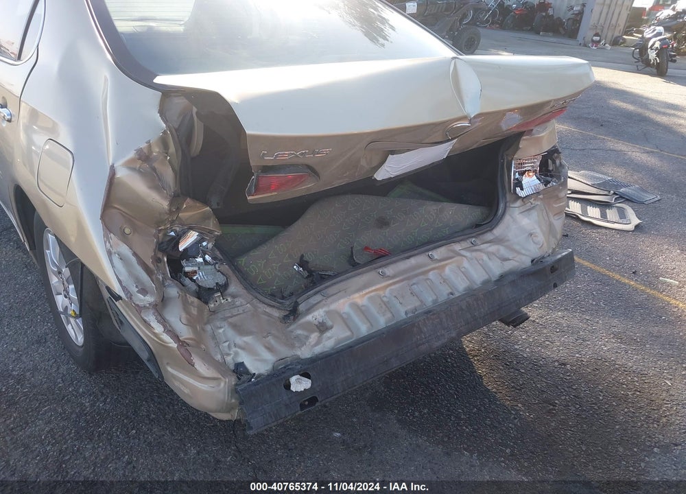 2003 LEXUS ES 300 VIN: JTHBF30G030110667