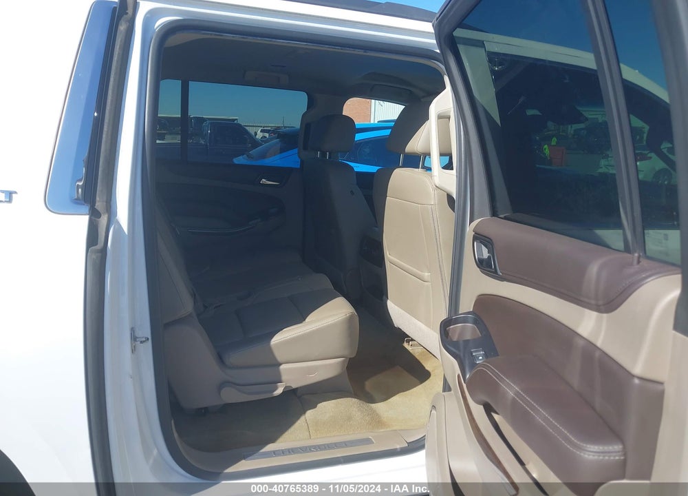 2018 CHEVROLET SUBURBAN LT VIN: 1GNSCHKCXJR242188