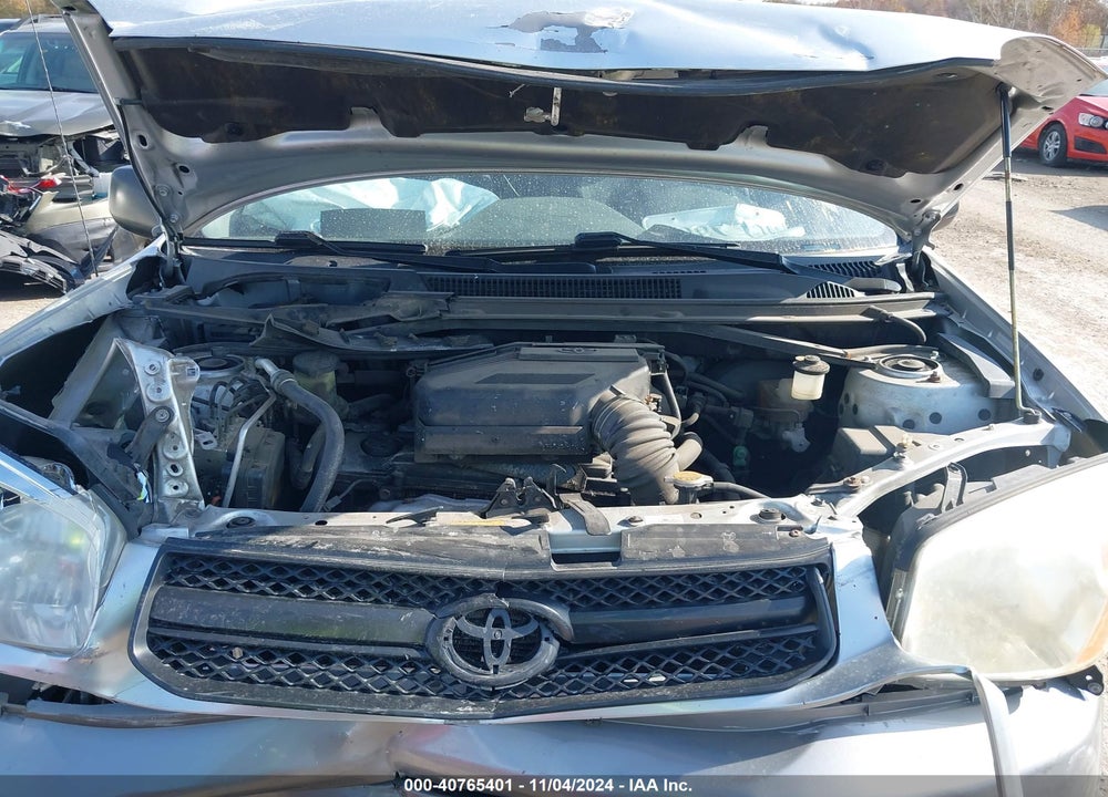 2004 TOYOTA RAV4 VIN: JTEGD20V940026852